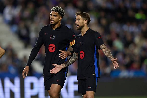 Inigo Martinez không được ra sân vì sao?